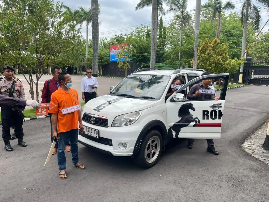 Polisi Gelar Rekonstruksi Kasus Pembunuhan di Lengkong Nganjuk