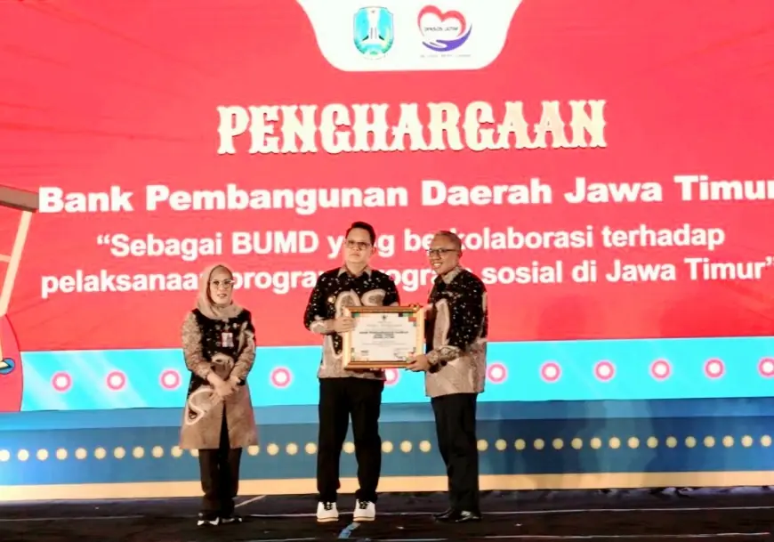 Bank Jatim Terima Penghargaan atas Kontribusi CSR Peduli Penyandang Disabilitas Penerima Manfaat