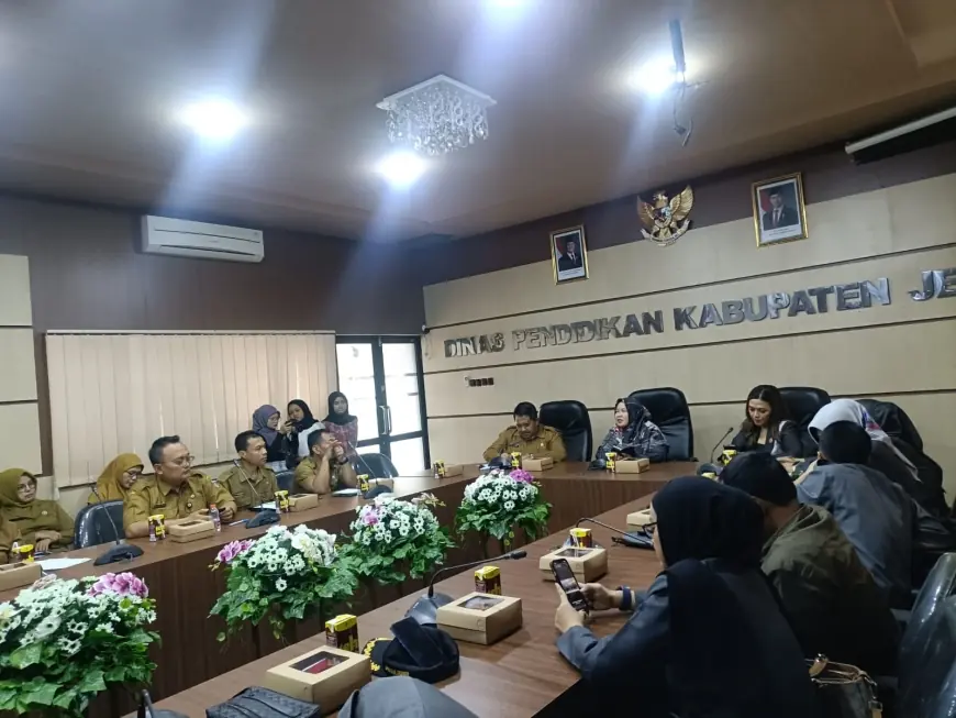 Dorong Mutu Pendidikan di Jember, DPRD Kunjungi Dispendik