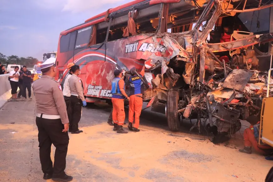 Sopir Truk Jadi Tersangka Kecelakaan Tol Malang-Pandaan