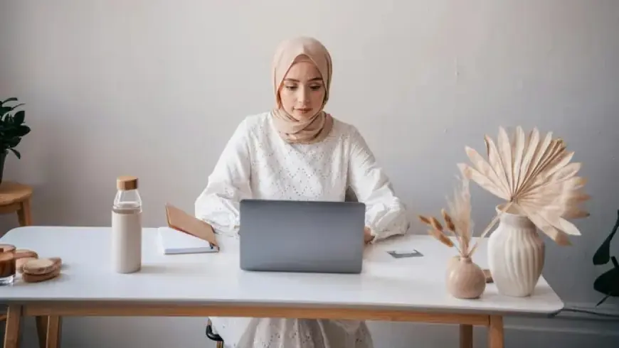 7 Model Tren Hijab Kasual, Tampil Modis dan Nyaman di Era Modern