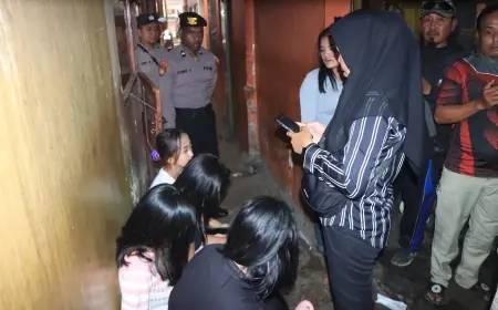 Prostitusi Terselebung Berkedok Warung Kopi di Gondanglegi Malang Digrebek