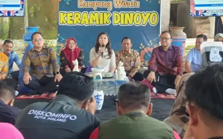 Hadir di Kampung Keramik, Menkomdigi Suntikan Inspirasi UMKM Indonesia untuk Transformasi Digital