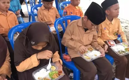 Kemenag Terbitkan Panduan Makan Bergizi Gratis Khusus Santri
