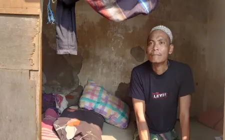 Nestapa Warga Probolinggo, Dua Tahun Sakit Tinggal di Sebuah Gubuk Reyot