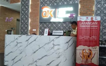 OJK Akan Sanksi Debt Collector yang Kerap Intimidasi Nasabah Pinjol