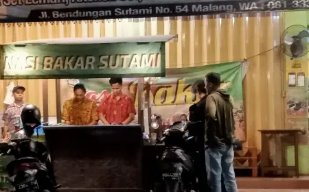 Nasi Bakar Sutami, Kuliner Malam Favorit di Kota Malang yang Menggugah Selera