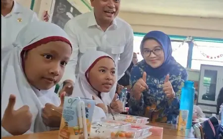 Hari Pertama Realisasi MBG di Surabaya: Butuh Evaluasi Porsi Makan di Rumah dan di Sekolah