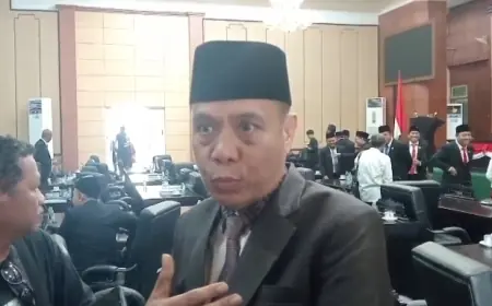 DPRD Jombang Gelar Paripurna Penetapan Bupati dan Wakil Bupati Terpilih