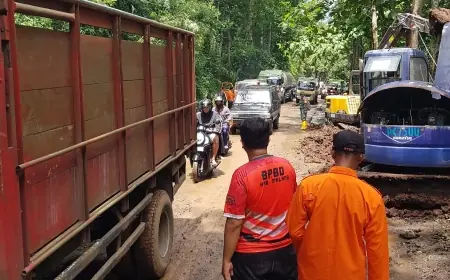 Sempat Terdampak Longsor, Jalur Gunung Geger Pagak Malang Sudah Bisa Dilintasi