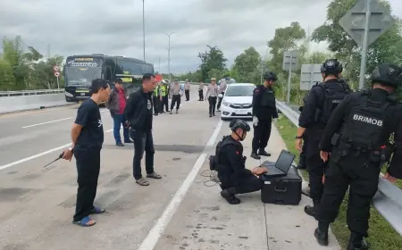 Polres Madiun dan Gegana Brimob Polda Jatim Tangani Paket Mencurigakan di Dumpil Nglames.