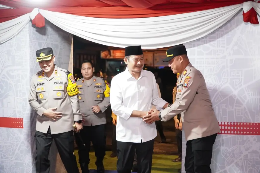 Bupati Lamongan Pantau Langsung Perayaan Malam Tahun Baru 2025