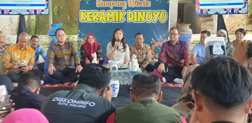 Hadir di Kampung Keramik, Menkomdigi Suntikan Inspirasi UMKM Indonesia untuk Transformasi Digital