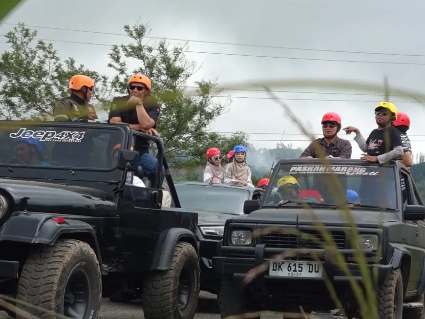 Pacu Adrenalin, Kini Wisatawan Bisa Jelajahi Jalur Off Road Ijen Geopark Naik Jeep dari Bondowoso