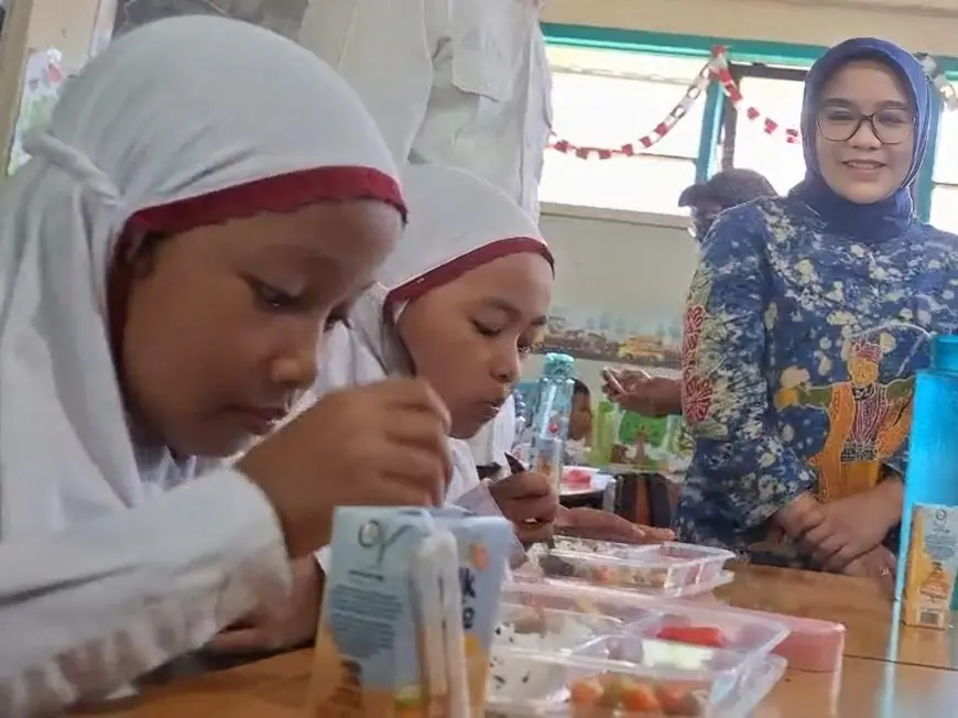 Soal Waktu hingga Penggunaan Wadah Plastik: Komnas PA Soroti Pelaksanaan Awal Program MBG di Surabaya