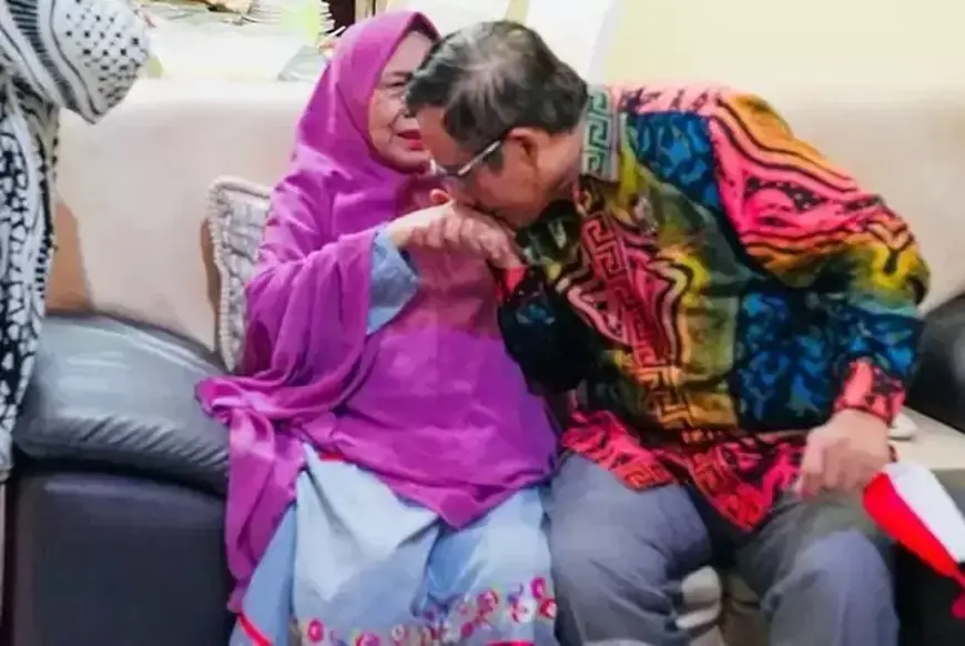 Siti Khadijah Ibu Mahfud MD Wafat di Usia 94 Tahun, Publik Ramai-Ramai Berbelasungkawa
