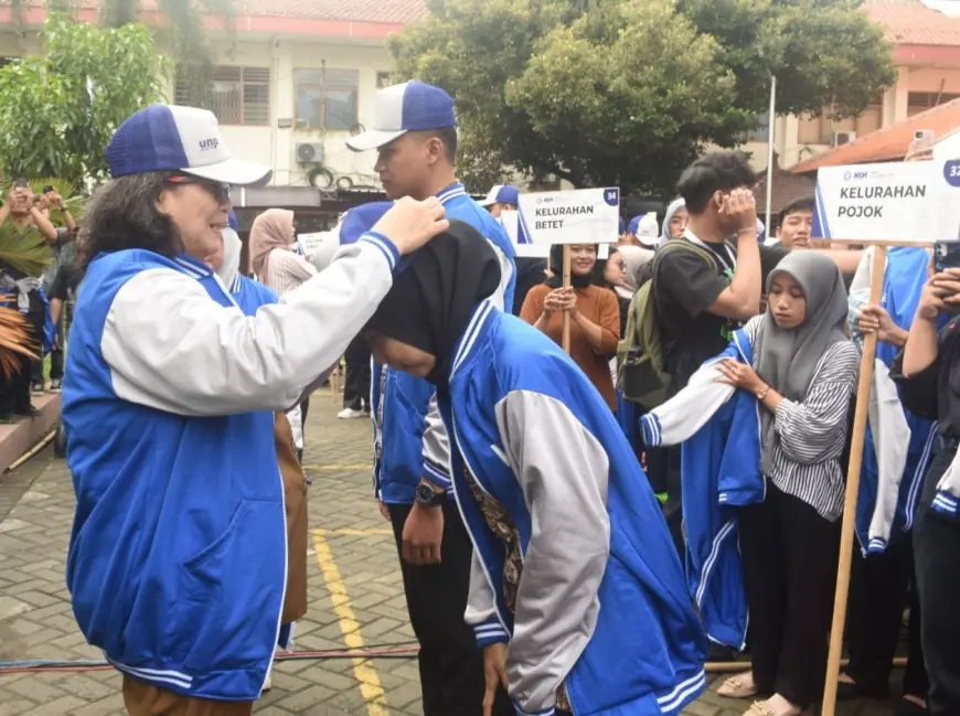 Pj Wali Kota Kediri Lepas 1.365 Mahasiswa Peserta KKN Tematik UN PGRI Kediri