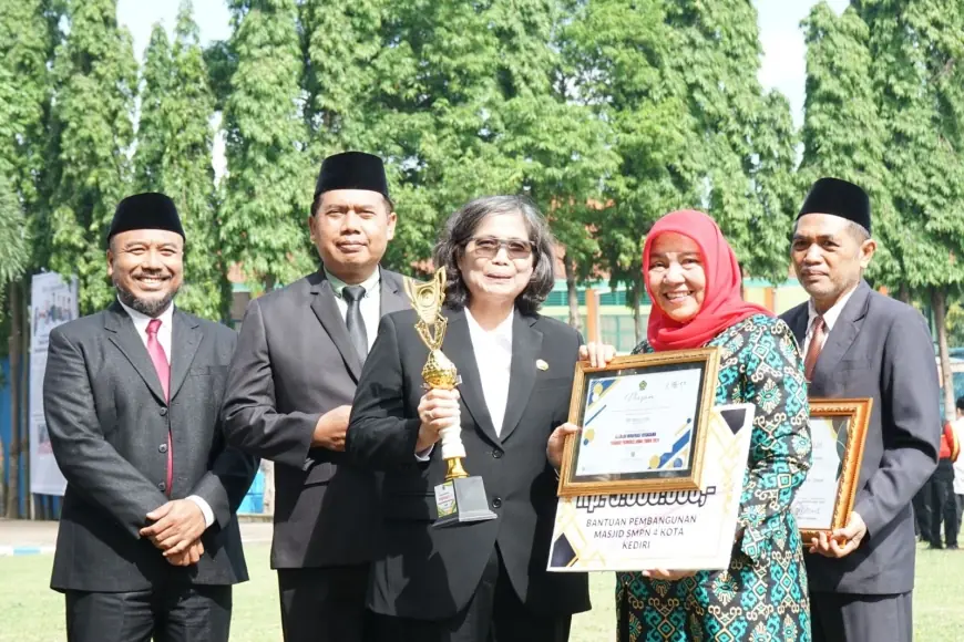 Hadiri Upacara Hari Amal Bhakti Ke-79, Pj Wali Kota Kediri : Sinergi dan Kolaborasi Pemkot dan Kemenag Harus Semakin Baik