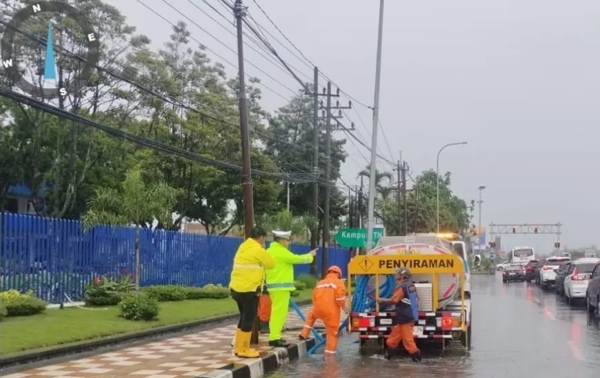 Banjir Akibat Drainase Tersumbat, Akses Malang-Batu Sempat Tersendat