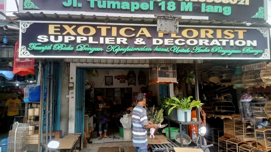 Menjelang Imlek, Penjualan Bunga Sedap Malam di Pasar Splendid Kota Malang Stagnan