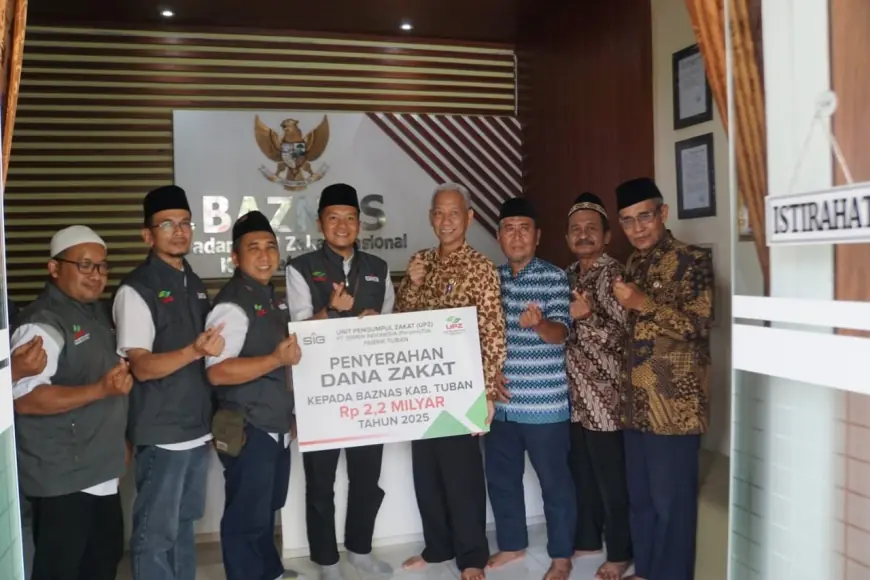 UPZ SIG Pabrik Tuban Serahkan Zakat Karyawan Rp 2,2 Miliar