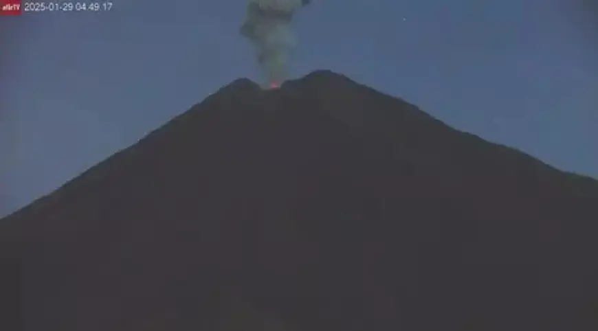 Gunung Semeru Erupsi Beruntun, Kolom Abu Membumbung hingga Ketinggian 1.000 Meter