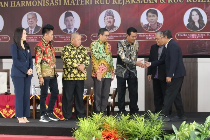 Sejumlah Akademisi Menyoal Perluasan Kewenangan Jaksa dalam RUU KUHAP