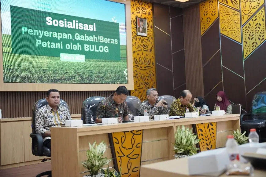 Pemkab Tuban dan Bulog Berkomitmen Serap Gabah dan Beras dari Petani