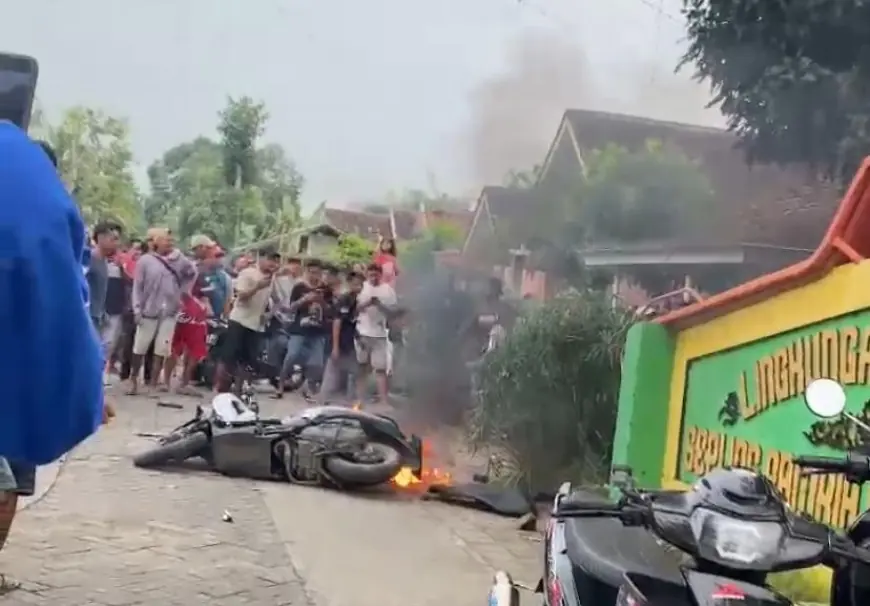 Tertangkap saat Curi Motor Pemancing, Warga Gumukmas Jember Babak Belur Digebuki Warga