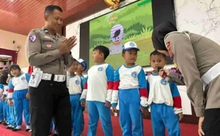 Outing Class Menyenangkan Bersama Polisi Mojokerto
