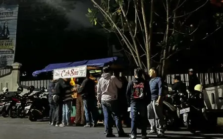 Sego Banting Cak San, Kuliner Legendaris Malang yang Tak Pernah Pudar