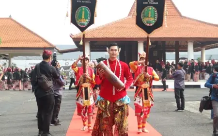 Kirab Pataka Ikut Meriahkan Hari Jadi ke-339 Kota Pasuruan