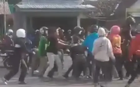 Polisi Kejar Pelaku Pengeroyokan Pemuda di Halaman SPBU Perak Jombang