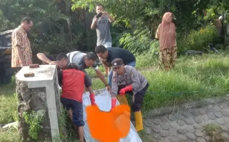 Warga Jombang Temukan Mayat Perempuan Ngambang di Sungai