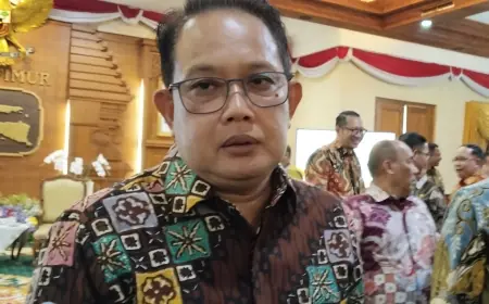 Pj Gubernur Jatim Adhy Karyono Kenang Renville Antonio: "Tokoh yang Berkontribusi untuk Pembangunan Jawa Timur"