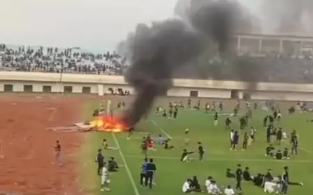 Suporter Bola Mengamuk di Tuban, Kecelakaan Renggut Nyawa Dua Balita di Sampang, Pemerasan oleh LSM dan Wartawan di Batu
