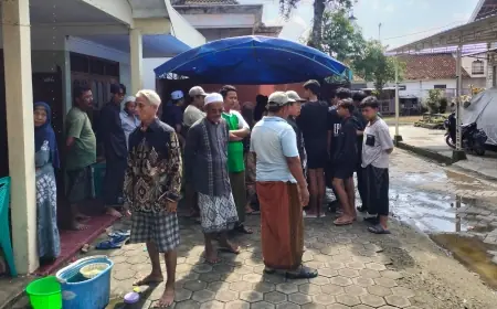 Bocah 9 Tahun Tewas setelah Terperosok di Lubang yang Tertutup Genangan Banjir di Baureno Bojonegoro