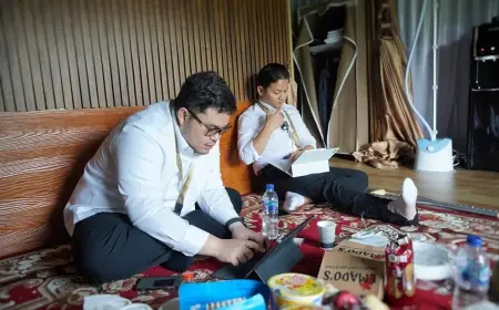 Nikmati Kegiatan Retret, Mas Dhito Manfaatkan Waktu Istirahat untuk Kerjakan Tugas