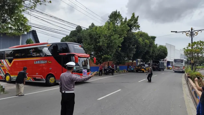 Polres Madiun Kota Terjunkan 262 Personel Amankan Pengambilan Sabuk Putih dan Ziarah Makam Warga PSHT Cabang Sidoarjo