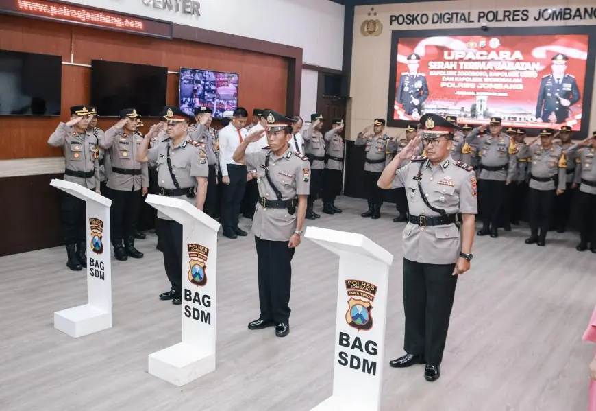 Rotasi Jabatan, Tiga Kapolsek di Wilayah Polres Jombang Bergeser