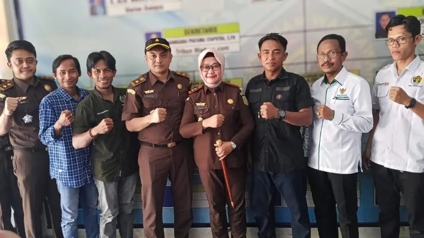 Kunjungi Kantor PWI, Kejari Sampang Buka Keran Kerja Sama