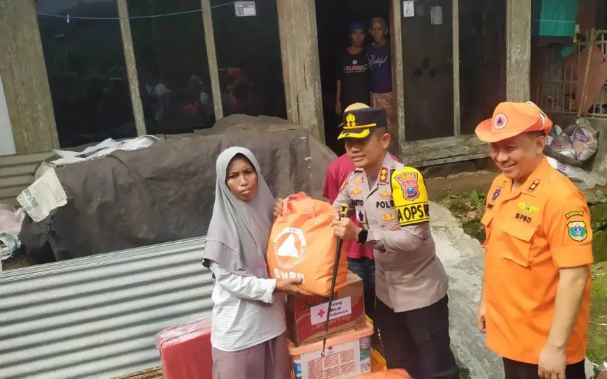 Polres dan BPBD Bondowoso Sinergi Bantu Korban Bencana Alam di Desa Gubrih