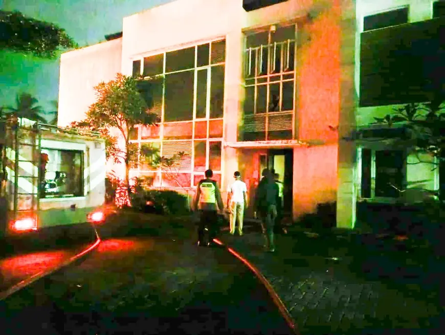 Belum Ditemukan Unsur Sabotase, Polisi Selidiki Kebakaran RS Mitra Delima Malang