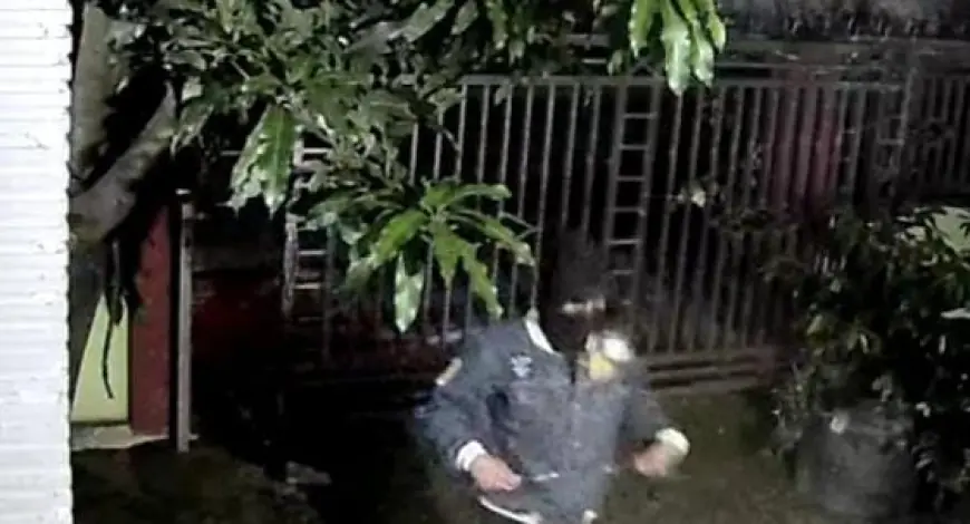 Aksi Pencurian Motor di Mojowarno Jombang Terekam CCTV, Polisi Buru Pelaku