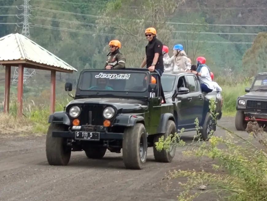Dilaunching Januari Lalu, Jeep Wisata Kaldera Ijen Purba di Bondowoso Dibanjir Wisatawan
