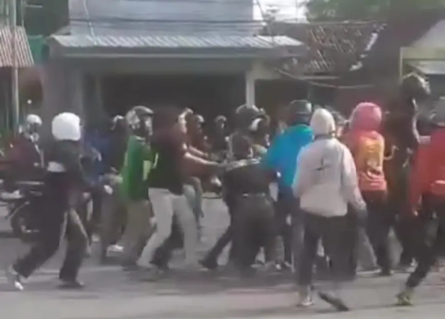 Polisi Kejar Pelaku Pengeroyokan Pemuda di Halaman SPBU Perak Jombang