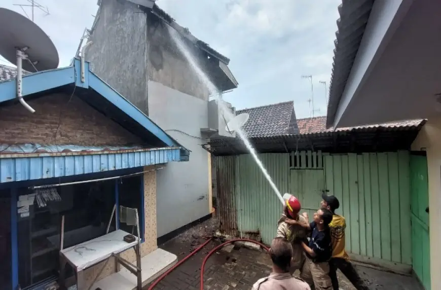 Tinggalkan Kompor dalam Keadaan Menyala, Rumah di Kota Probolinggo Terbakar