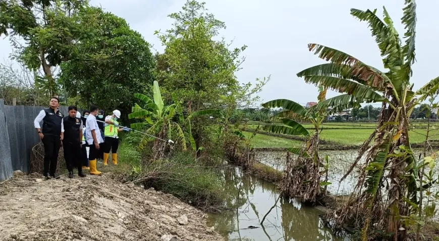 DLH Bojonegoro Ambil Sampel Limbah Pertamina yang Dianggap Cemari Lingkungan