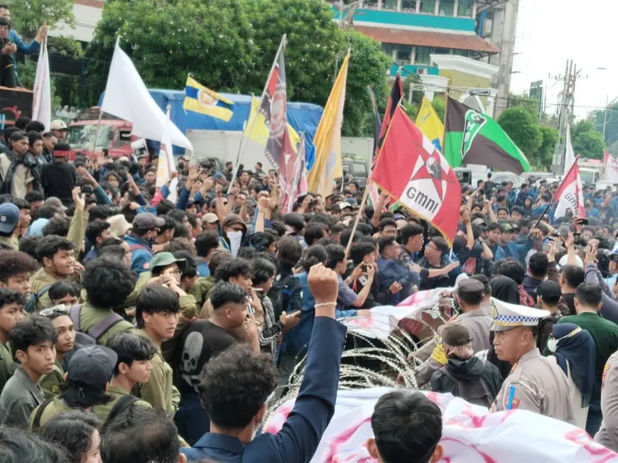 Aksi Lanjutan 'Indonesia Gelap' di Surabaya Digelar Besok: Berikut 7 Tuntutannya