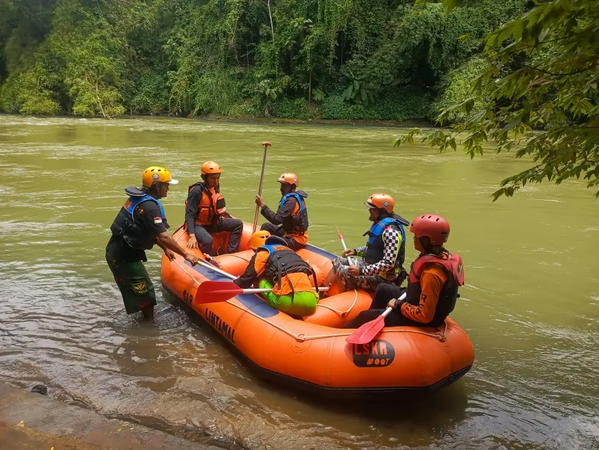 Pria di Malang Diduga Hanyut Saat Mencari Ikan, Warga Temukan Motor dan Ikan yang Membusuk